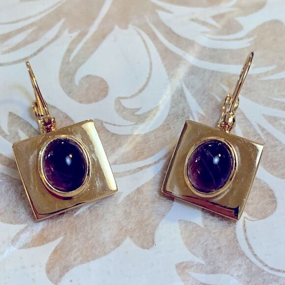 Vintage Amethyst Earrings 1.25” Square Design Gold Tone Metal Gorgeous - Picture 2 of 4